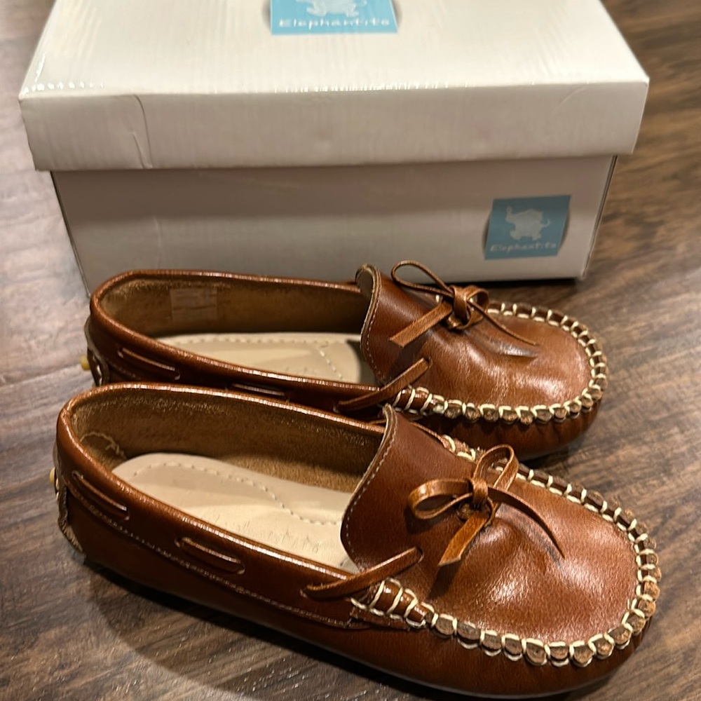 Elephantito Boys Leather Bow Loafers
